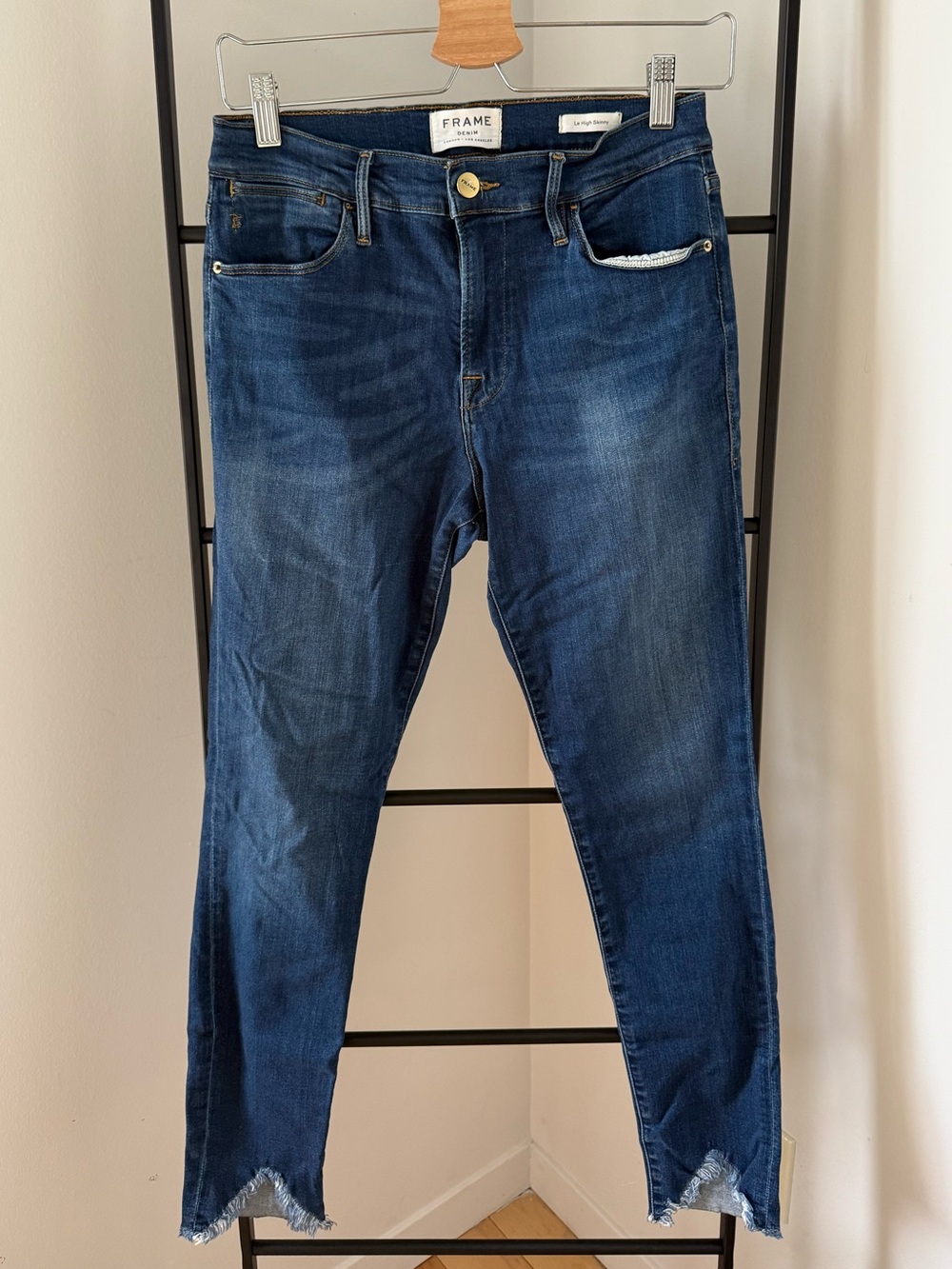 Frame Denim Le High Skinny Jeans, size 28